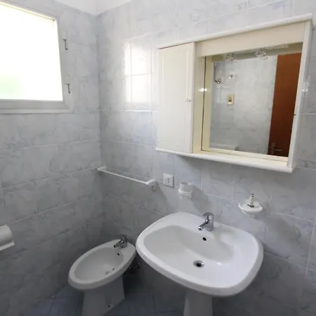 Apartment Montecarlo *