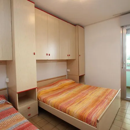 Apartament Montecarlo *